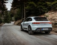 2023 Porsche Macan T - Rear Three-Quarter Wallpaper 190x150