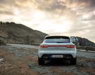 2023 Porsche Macan T - Rear Wallpaper 190x150