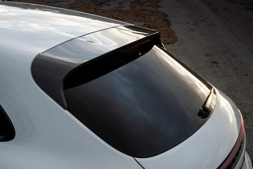 2023 Porsche Macan T - Spoiler Wallpaper 850x566 #67