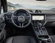2023 Porsche Macan T - Interior, Cockpit Wallpaper 190x150