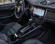 2023 Porsche Macan T - Interior Wallpaper 190x150