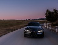 2022 Alfa Romeo Giulia Estrema - Front Wallpaper 190x150