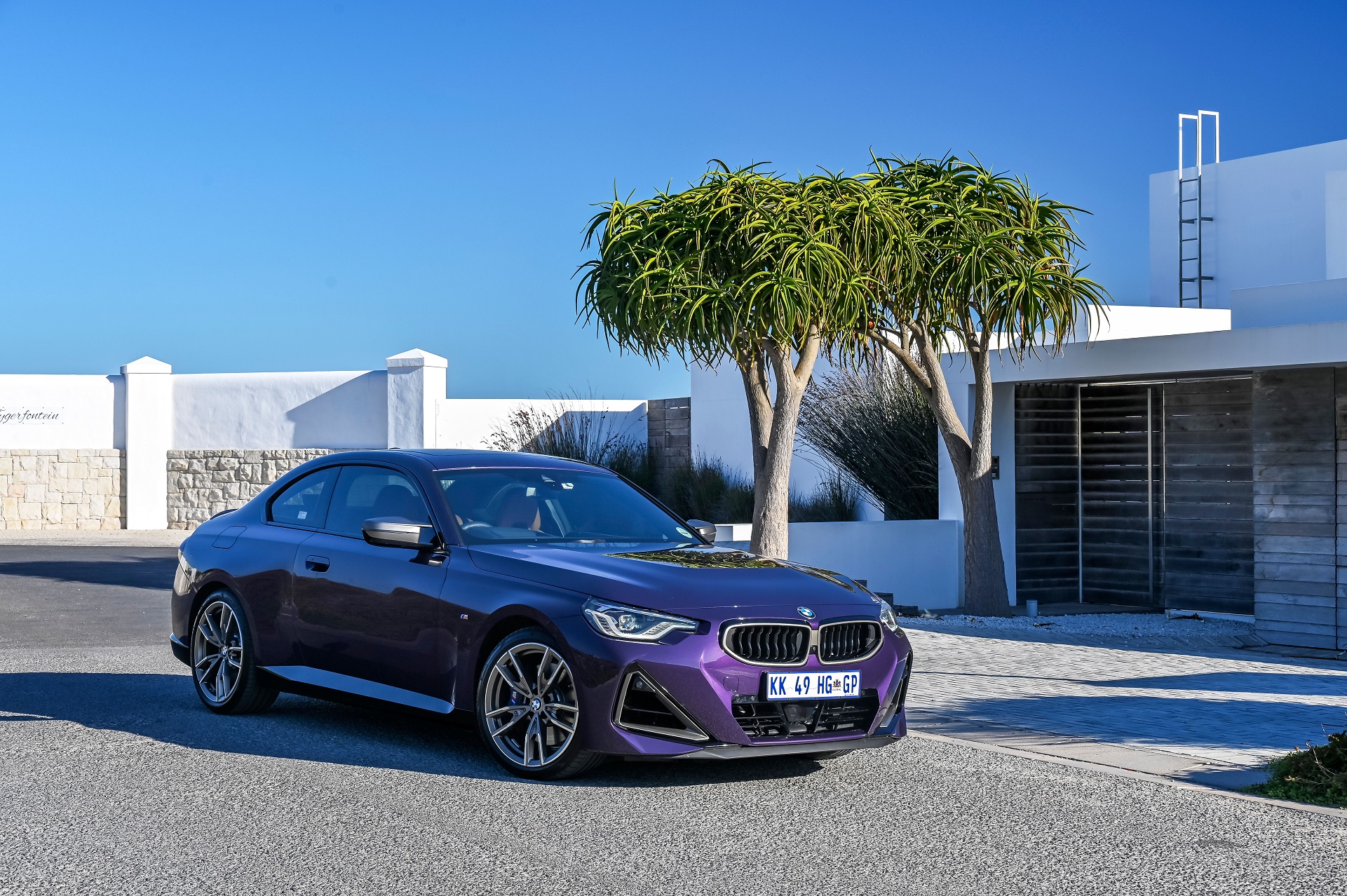 Download 2022 BMW M240i Coupé - SA version - Front Three-Quarter HD Wallpaper 1921x1278 #12