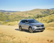 2022 Kia Sorento Hybrid GT-Line - AU version - Front Three-Quarter Wallpaper 190x150