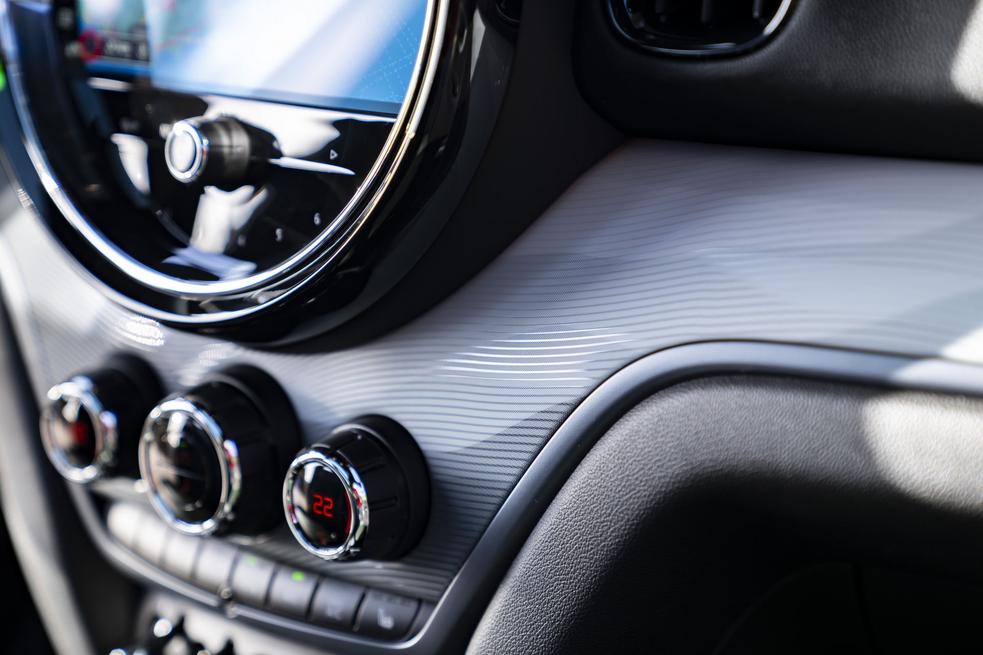 Download 2022 MINI Cooper S Countryman ALL4 Untamed Edition - Central Console HD Wallpaper 1920x1280 #117