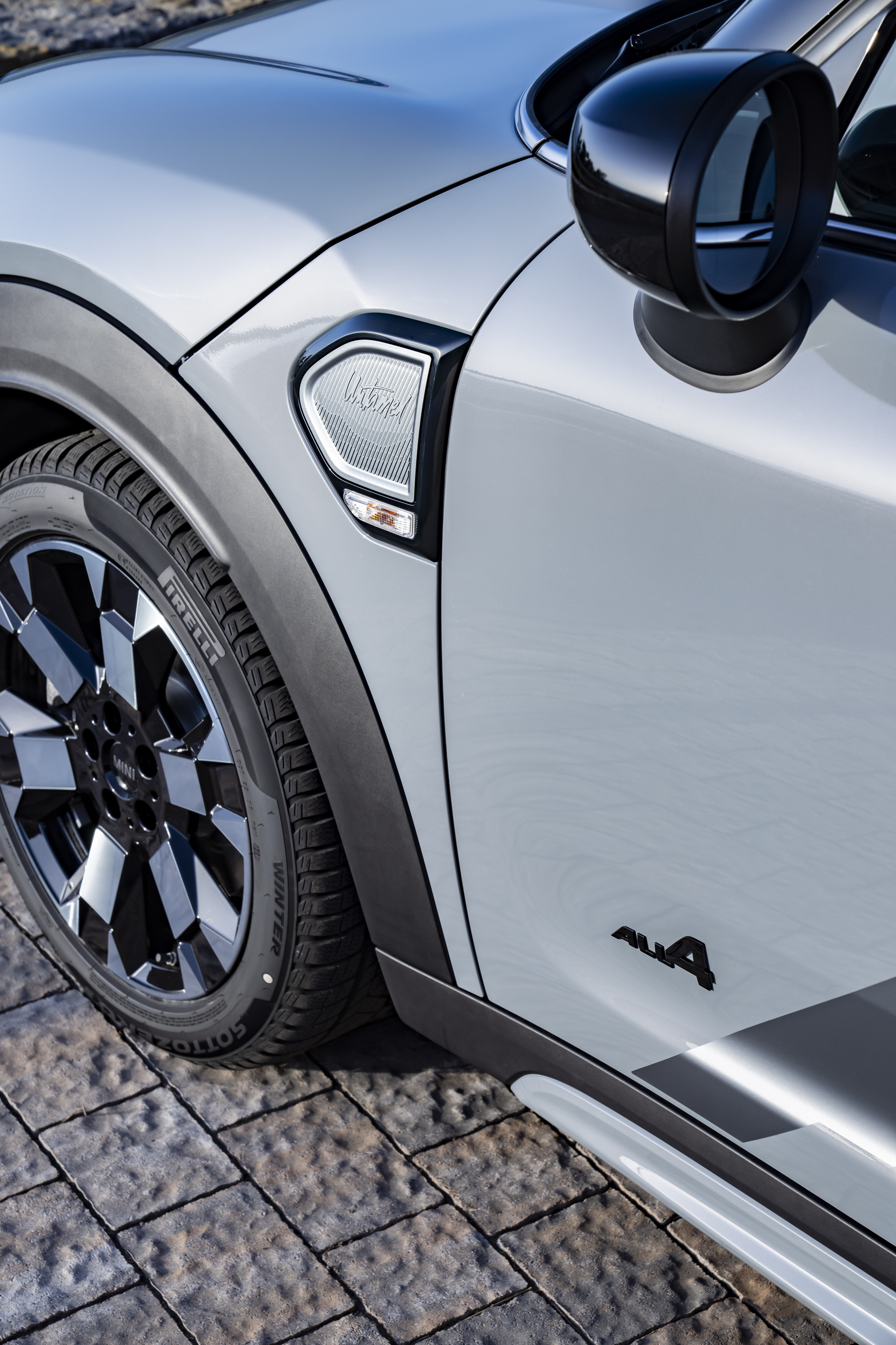 Download 2022 MINI Cooper S Countryman ALL4 Untamed Edition - Detail HD Phone Wallpaper 1920x2880 #94