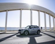 2022 MINI Cooper S Countryman ALL4 Untamed Edition - Front Three-Quarter Wallpaper 190x150