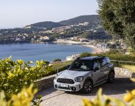 2022 MINI Cooper S Countryman ALL4 Untamed Edition - Front Three-Quarter Wallpaper 190x150