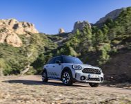 2022 MINI Cooper S Countryman ALL4 Untamed Edition - Front Three-Quarter Wallpaper 190x150