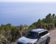 2022 MINI Cooper S Countryman ALL4 Untamed Edition - Front Three-Quarter Wallpaper 190x150