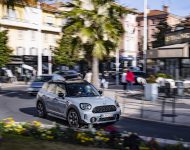 2022 MINI Cooper S Countryman ALL4 Untamed Edition - Front Three-Quarter Wallpaper 190x150
