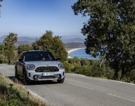 2022 MINI Cooper S Countryman ALL4 Untamed Edition - Front Wallpaper 190x150