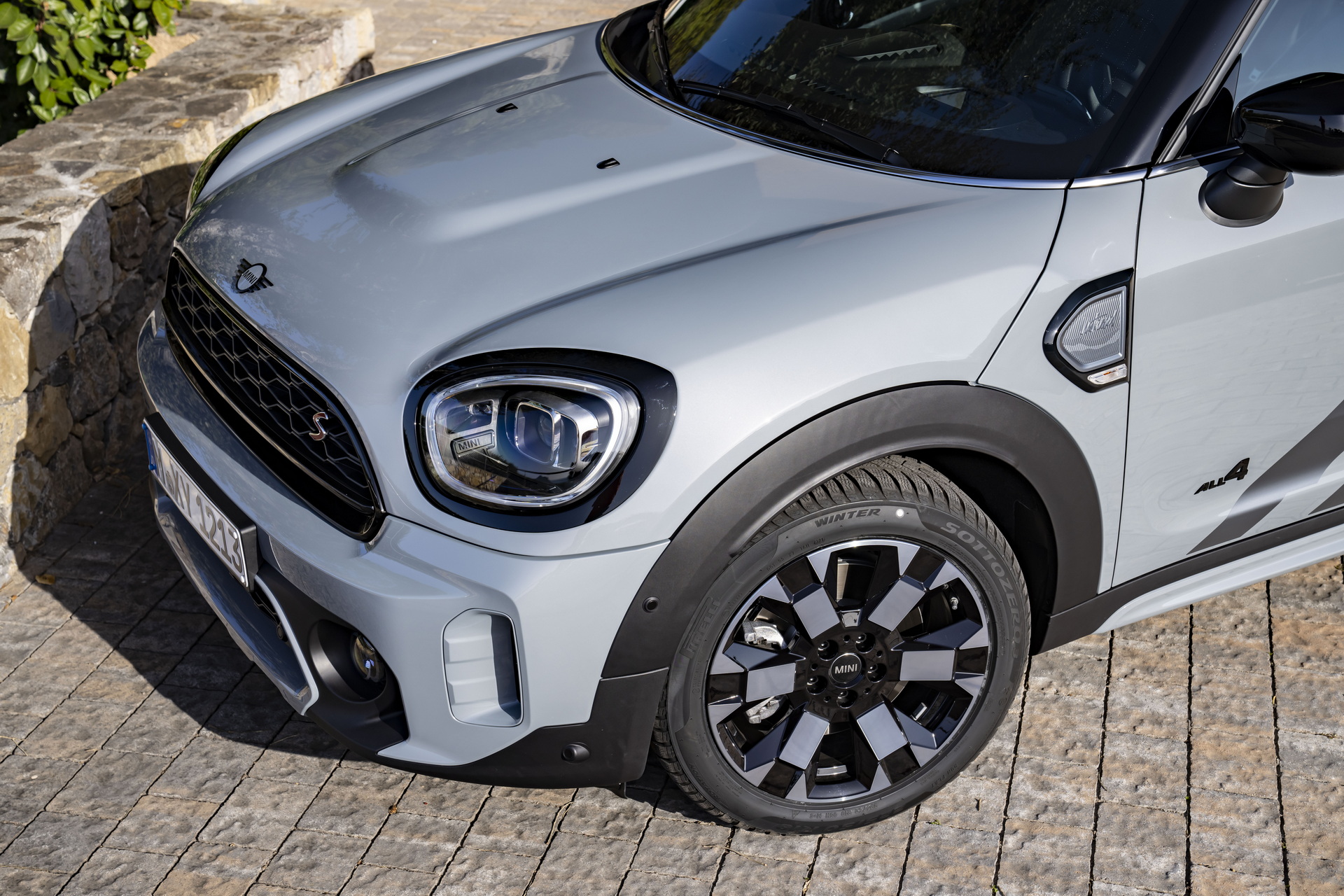 Download 2022 MINI Cooper S Countryman ALL4 Untamed Edition - Headlight HD Wallpaper 1920x1280 #85