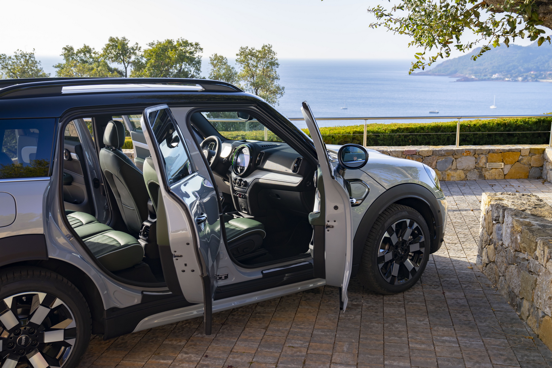 Download 2022 MINI Cooper S Countryman ALL4 Untamed Edition - Interior HD Wallpaper 1920x1280 #112
