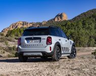 2022 MINI Cooper S Countryman ALL4 Untamed Edition - Rear Wallpaper 190x150