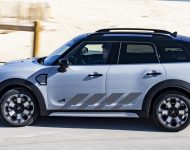 2022 MINI Cooper S Countryman ALL4 Untamed Edition - Side Wallpaper 190x150