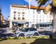 2022 MINI Cooper S Countryman ALL4 Untamed Edition - Side Wallpaper 190x150