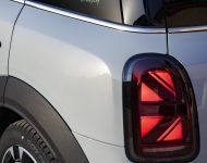 2022 MINI Cooper S Countryman ALL4 Untamed Edition - Tail Light Wallpaper 190x150