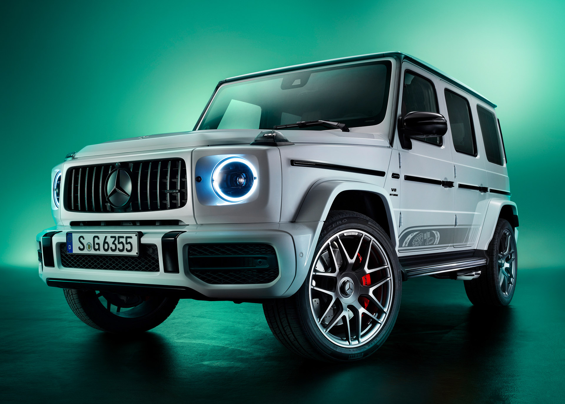 Download 2022 Mercedes-AMG G 63 Edition 55 - Front HD Wallpaper 1920x1374 #1