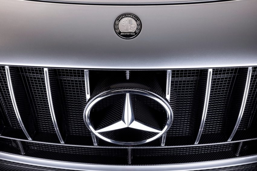 2022 Mercedes-AMG GT Track Series - Badge Wallpaper 850x567 #5