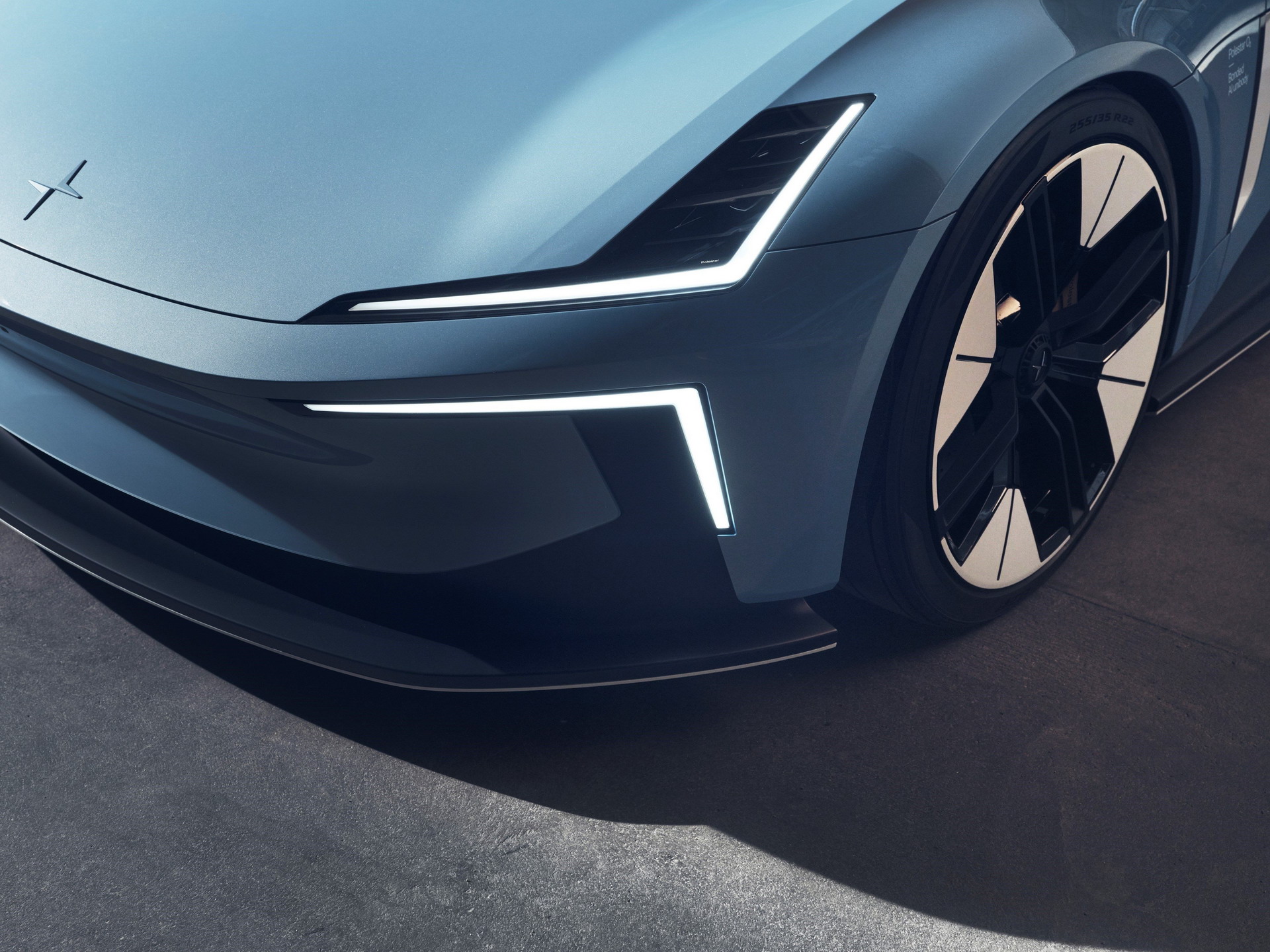 Download 2022 Polestar O2 Concept - Headlight HD Wallpaper 1920x1440 #15