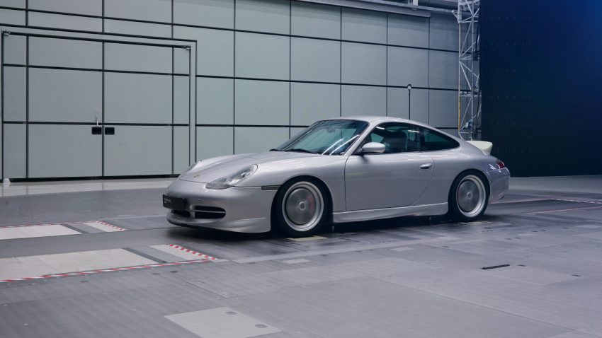 2022 Porsche 911 Classic Club Coupe - Front Three-Quarter Wallpaper 850x478 #31