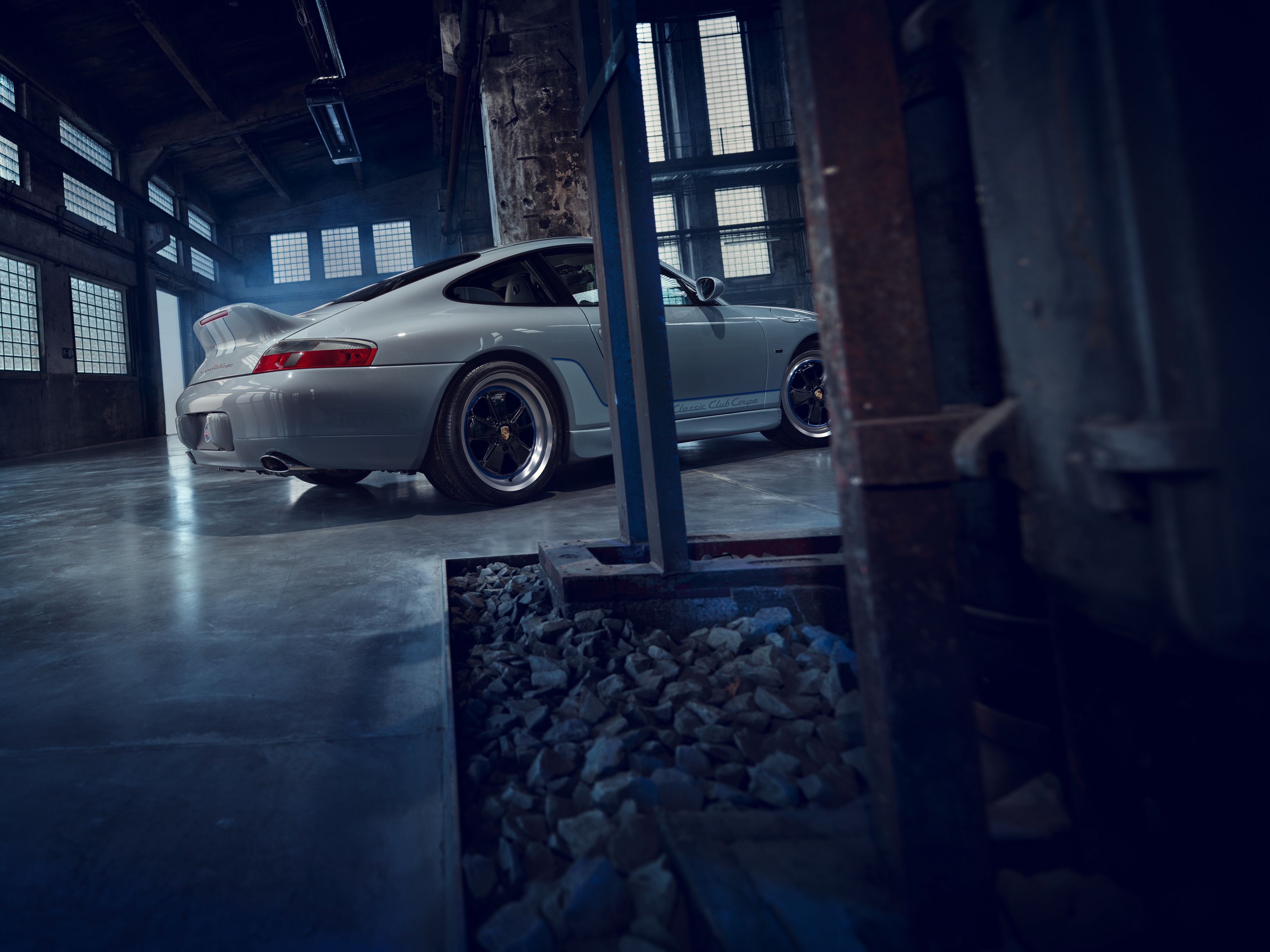 Download 2022 Porsche 911 Classic Club Coupe - Rear Three-Quarter HD Wallpaper 3409x2556 #11