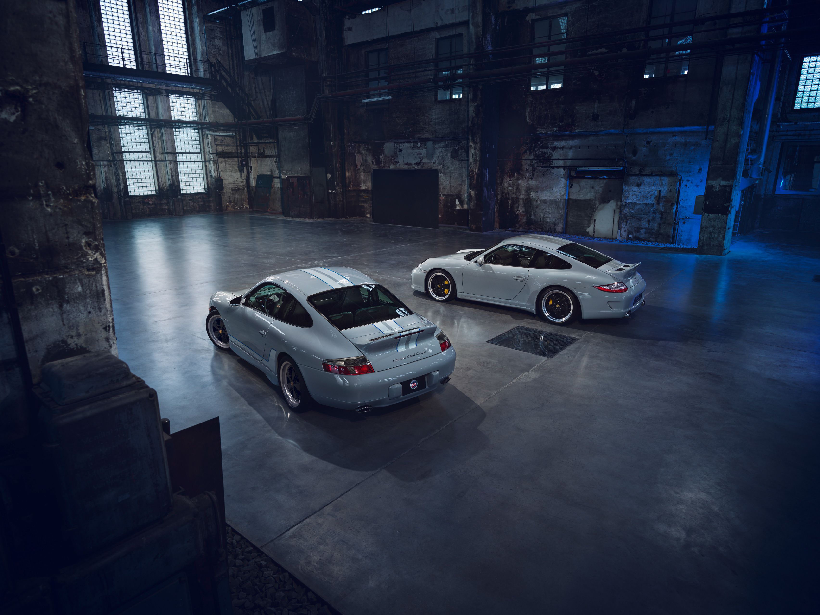 Download 2022 Porsche 911 Classic Club Coupe - Rear Three-Quarter HD Wallpaper 3409x2556 #5