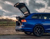 2022 Volkswagen Golf R Estate - UK version - Detail Wallpaper 190x150