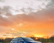 2022 Volkswagen Golf R Estate - UK version - Front Three-Quarter Wallpaper 190x150