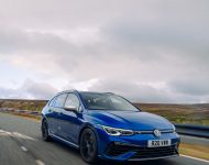 2022 Volkswagen Golf R Estate - UK version - Front Three-Quarter Wallpaper 190x150