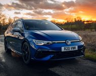 2022 Volkswagen Golf R Estate - UK version - Front Wallpaper 190x150