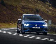 2022 Volkswagen Golf R Estate - UK version - Front Wallpaper 190x150
