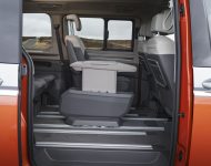 2022 Volkswagen Multivan - UK version - Interior, Rear Seats Wallpaper 190x150