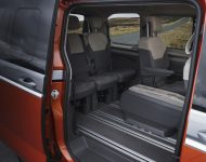 2022 Volkswagen Multivan - UK version - Interior, Third Row Seats Wallpaper 190x150