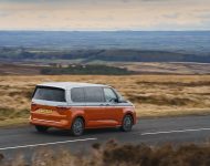 2022 Volkswagen Multivan - UK version - Rear Three-Quarter Wallpaper 190x150