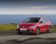 2022 Volkswagen Polo GTI - UK version - Front Three-Quarter Wallpaper 190x150