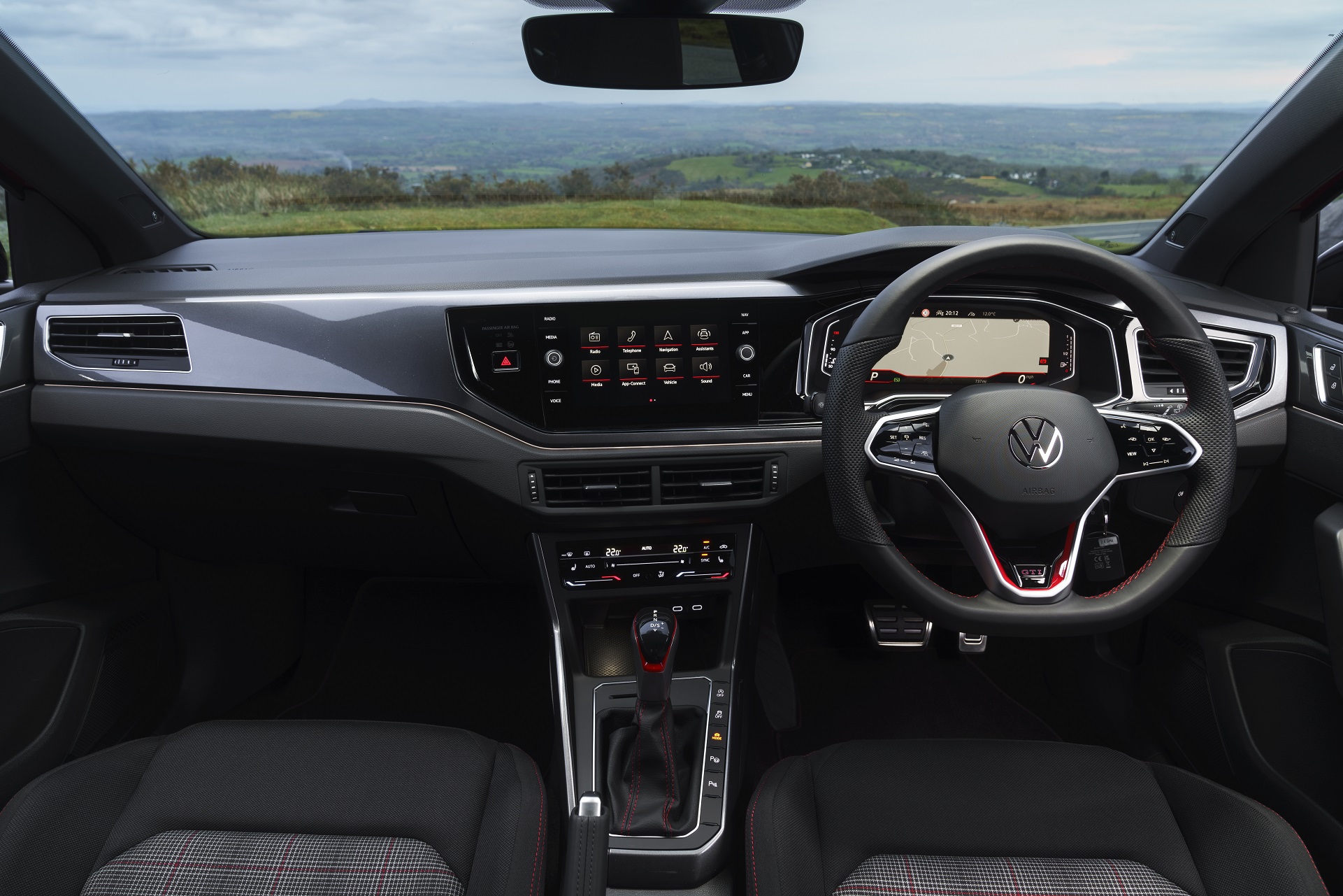 Download 2022 Volkswagen Polo GTI - UK version - Interior HD Wallpaper 1921x1281 #21