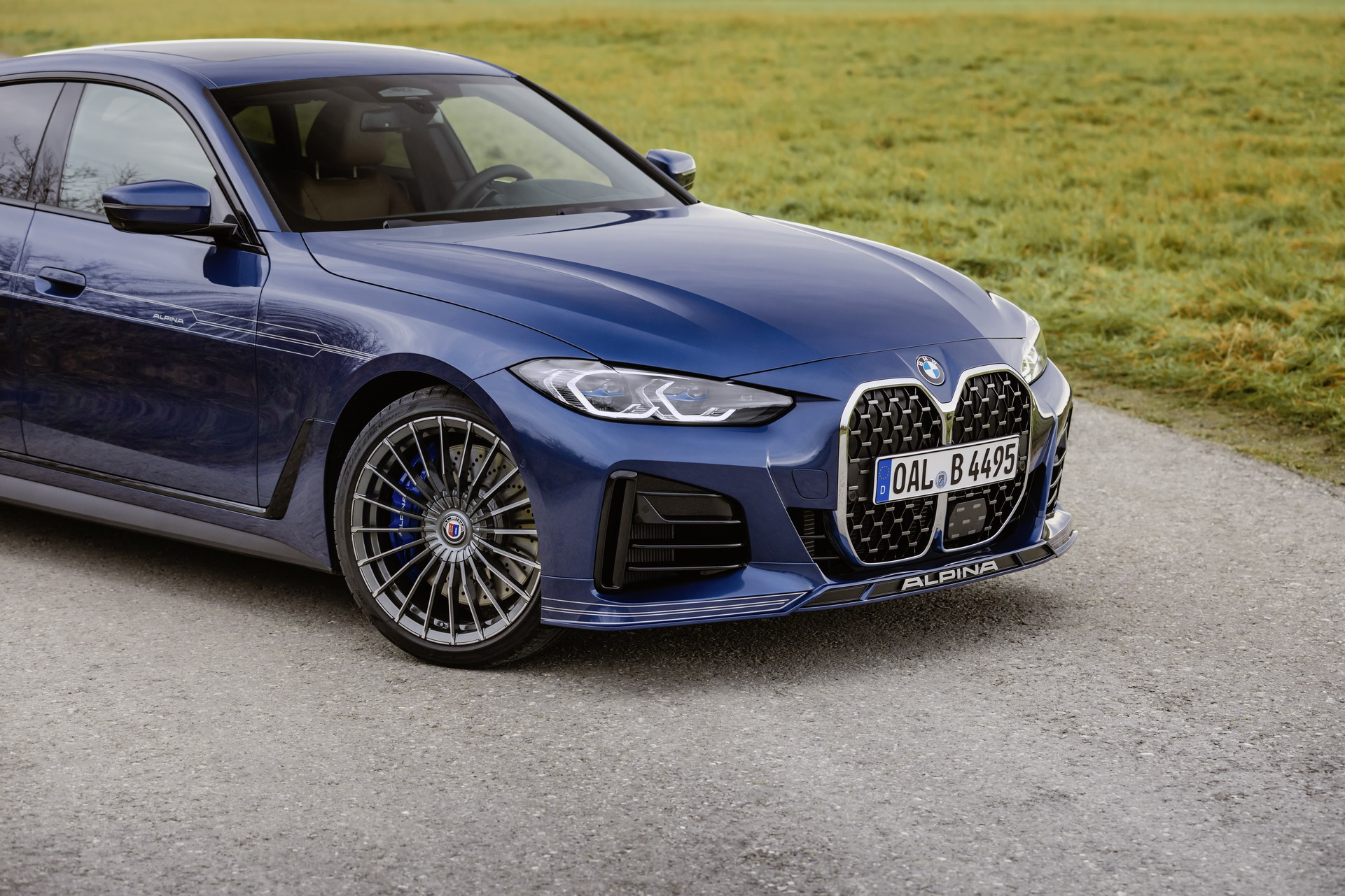 Download 2023 Alpina B4 Gran Coupe - Front HD Wallpaper 1921x1281 #31