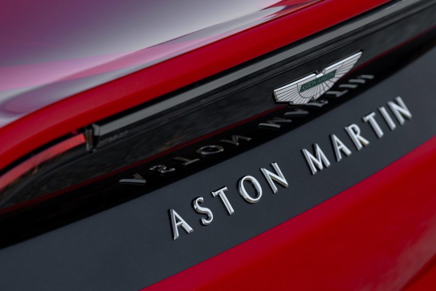 2023 Aston Martin V12 Vantage - Badge Wallpaper 850x567 #26
