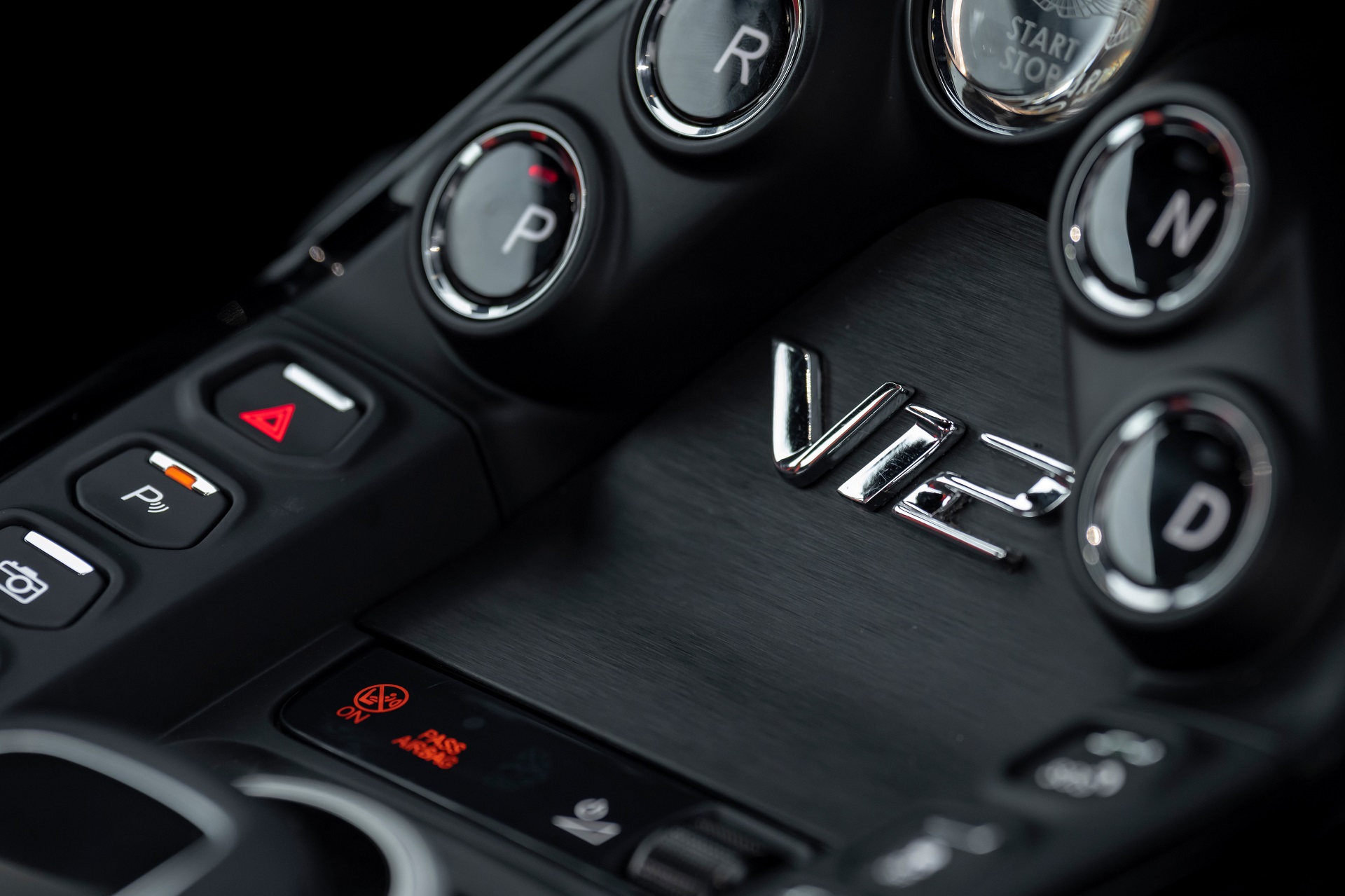 Download 2023 Aston Martin V12 Vantage - Interior, Detail HD Wallpaper 1920x1279 #34