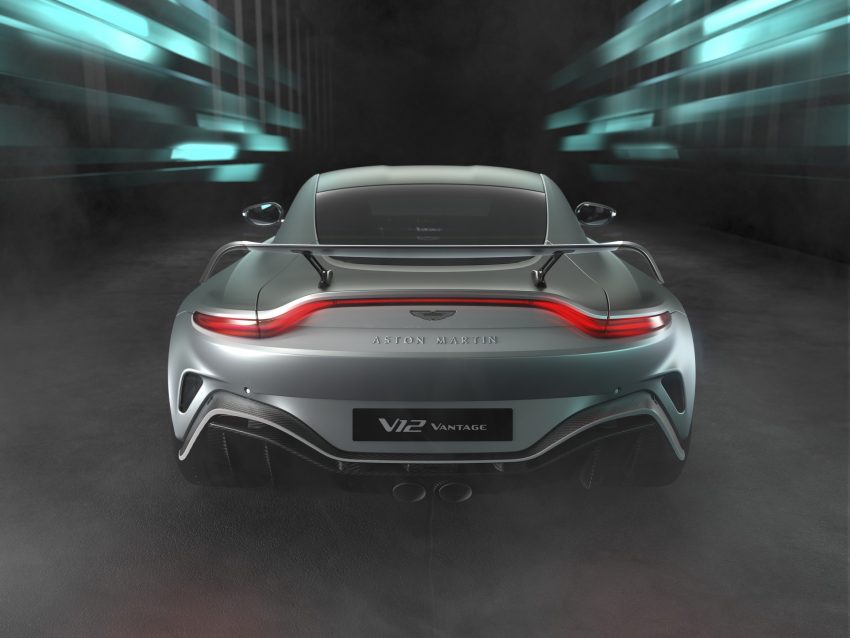 2023 Aston Martin V12 Vantage - Rear Wallpaper 850x638 #43