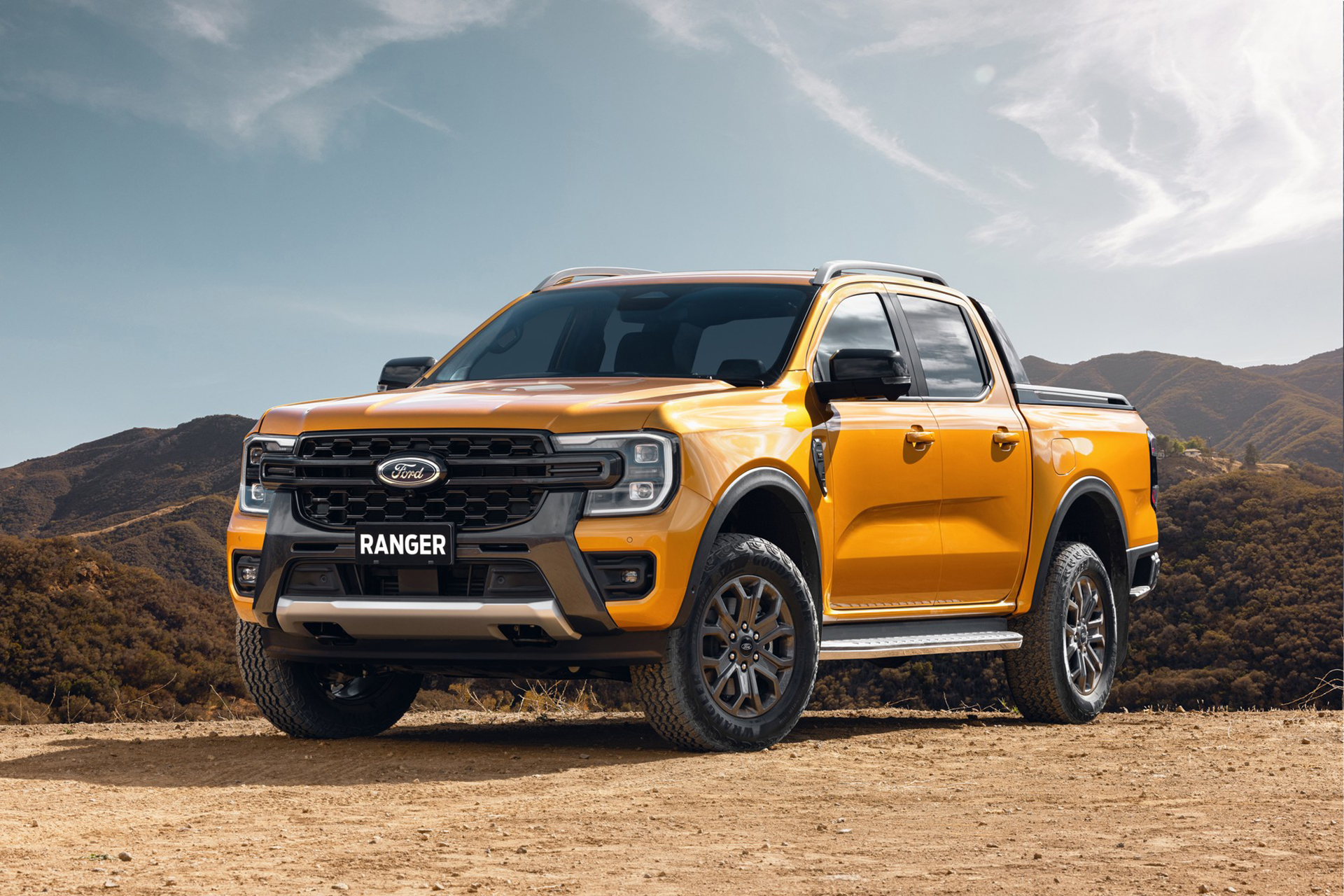 Download 2023 Ford Ranger Wildtrak - AU version - Front Three-Quarter HD Wallpaper 1920x1280 #1