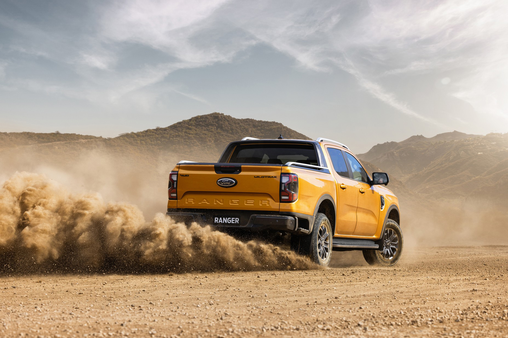 Download 2023 Ford Ranger Wildtrak - AU version - Off-Road HD Wallpaper 1920x1280 #10