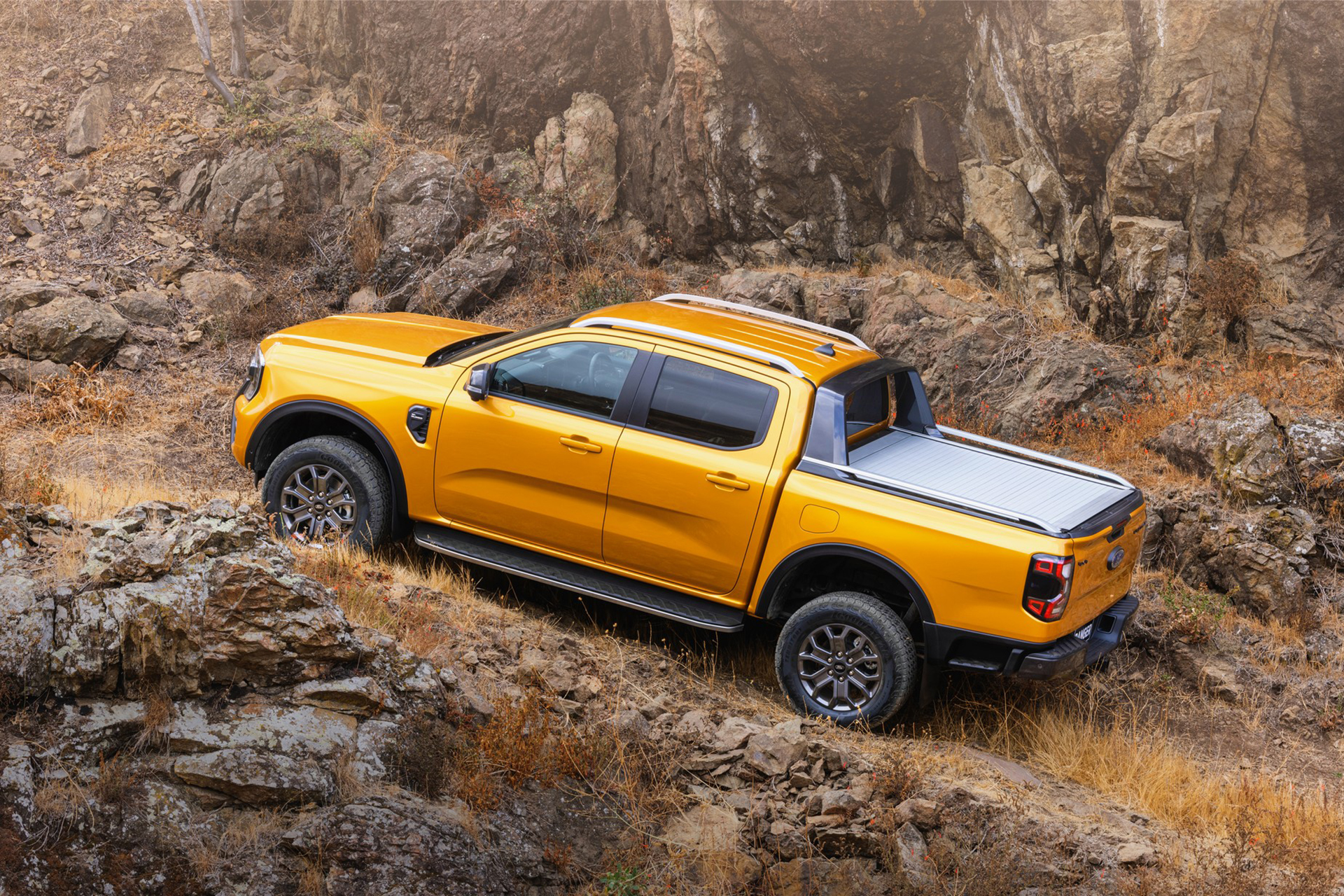 Download 2023 Ford Ranger Wildtrak - AU version - Off-Road HD Wallpaper 1920x1280 #11