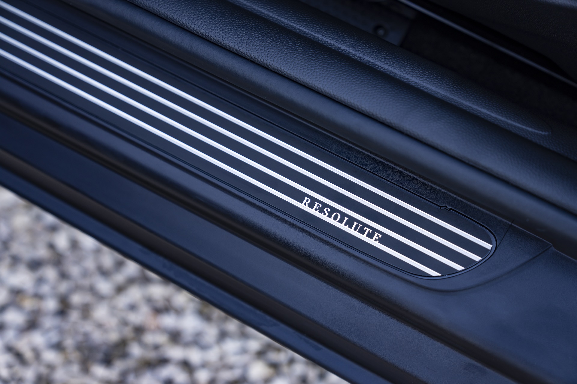 Download 2023 MINI Cooper S Convertible Resolute Edition - Door Sill HD Wallpaper 1921x1280 #59