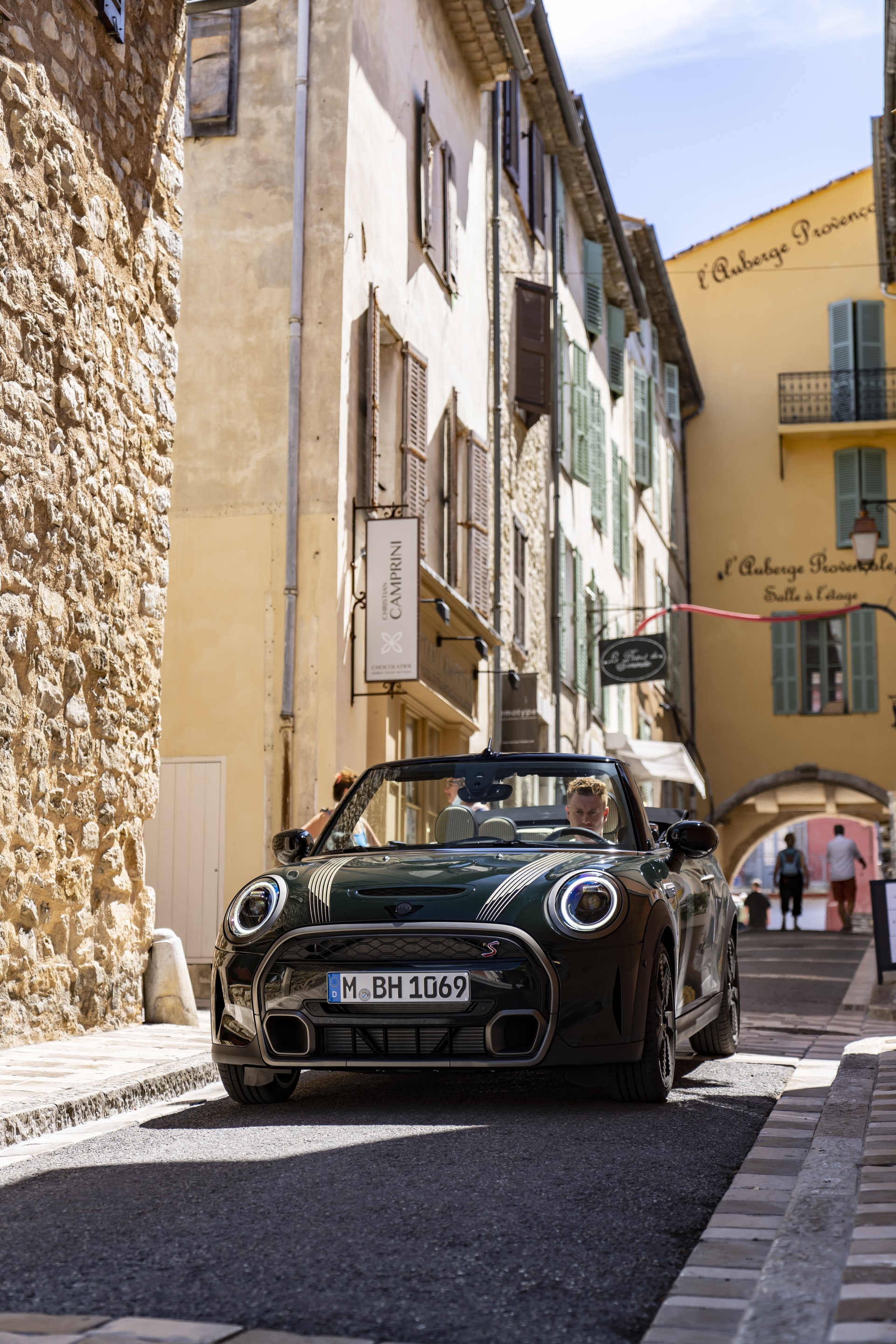 Download 2023 MINI Cooper S Convertible Resolute Edition - Front HD Phone Wallpaper 1921x2881 #22