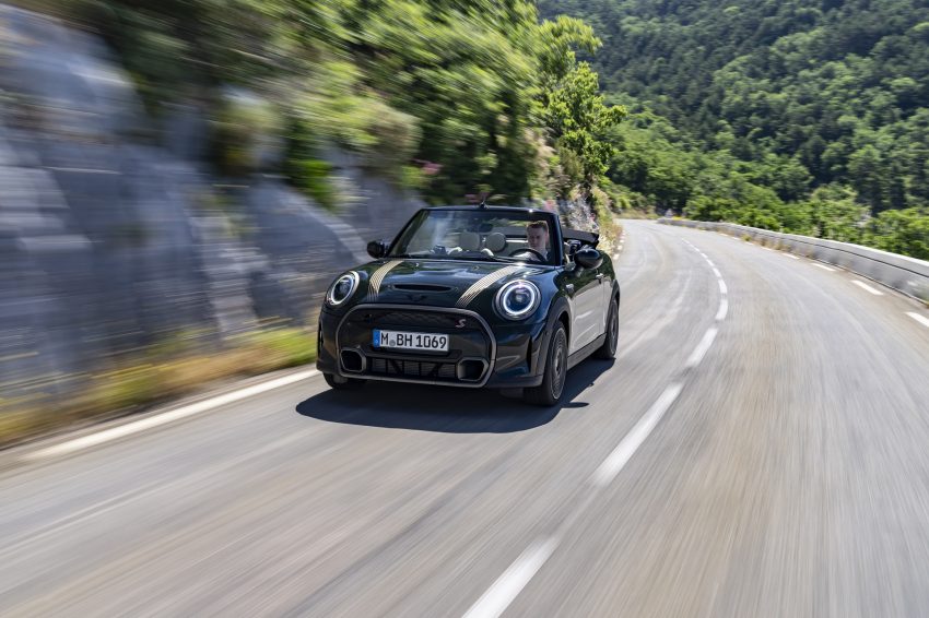 2023 MINI Cooper S Convertible Resolute Edition - Front Wallpaper 850x566 #8