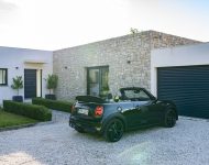 2023 MINI Cooper S Convertible Resolute Edition - Rear Three-Quarter Wallpaper 190x150