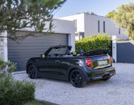 2023 MINI Cooper S Convertible Resolute Edition - Rear Three-Quarter Wallpaper 190x150